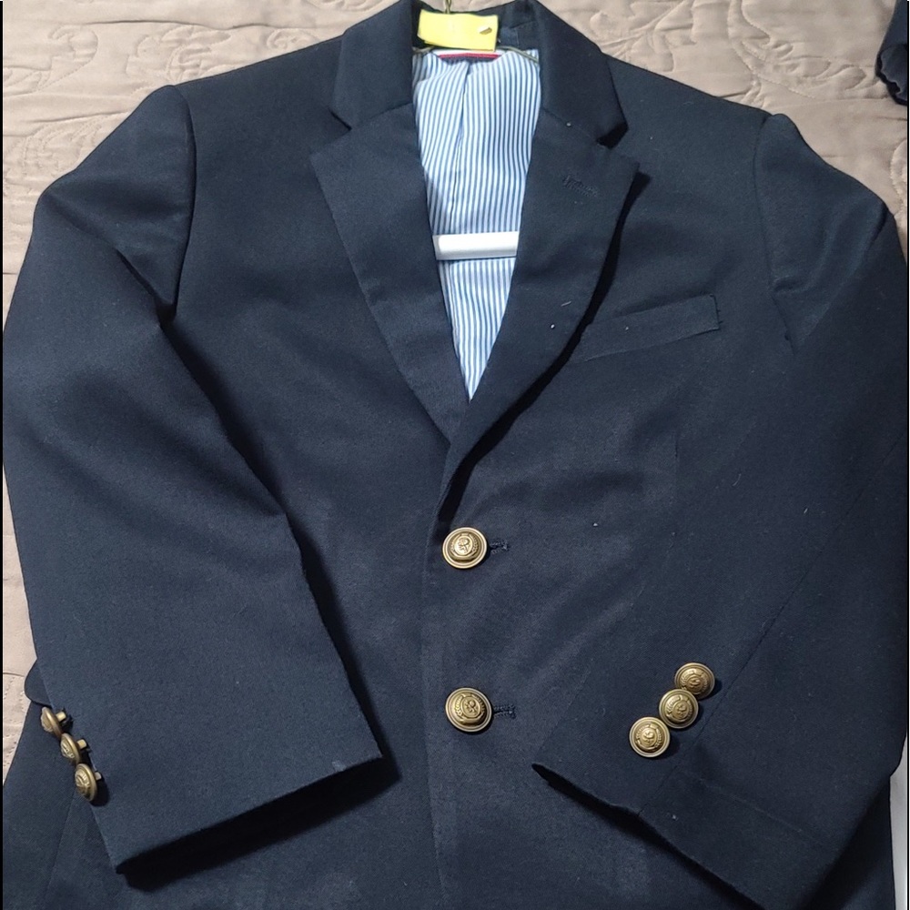 Boys size 6 navy suit